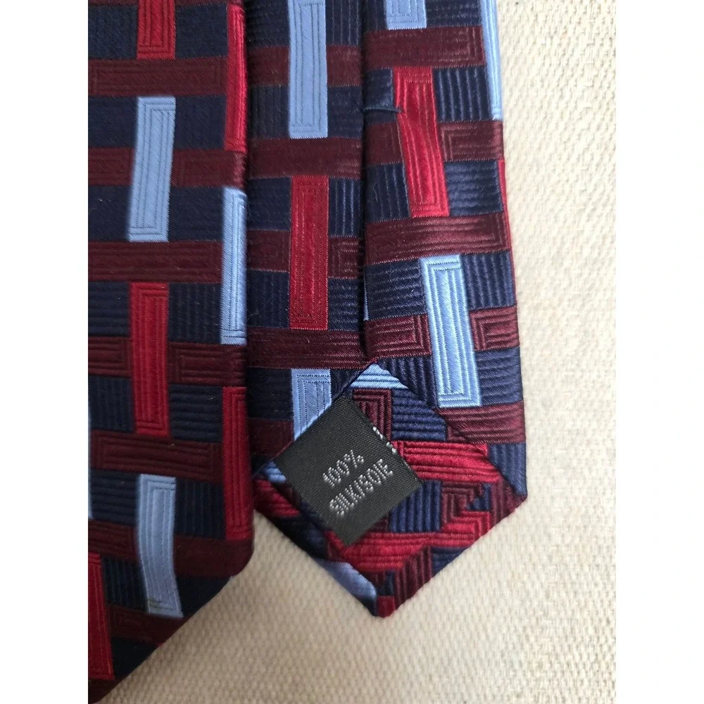 Bachrach Mens Silk Necktie Burgundy Red Blue Geometric‎ Basketweave Pattern Tie